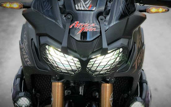 Headlight metal cover for Honda Africa Twin CRF 1000 2015 - 2019 - Fixed to the windshield